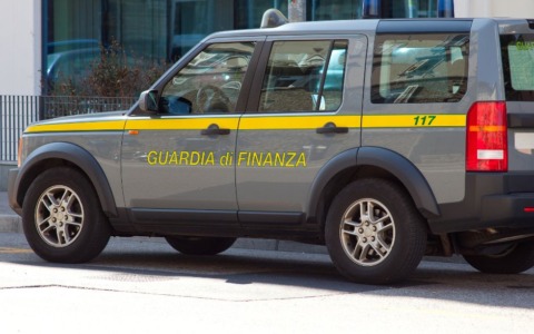 Coppia denunciata per indebite percezioni di prestazioni sociali