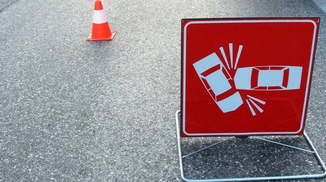 Lavori, chiusura notturna sulla A11