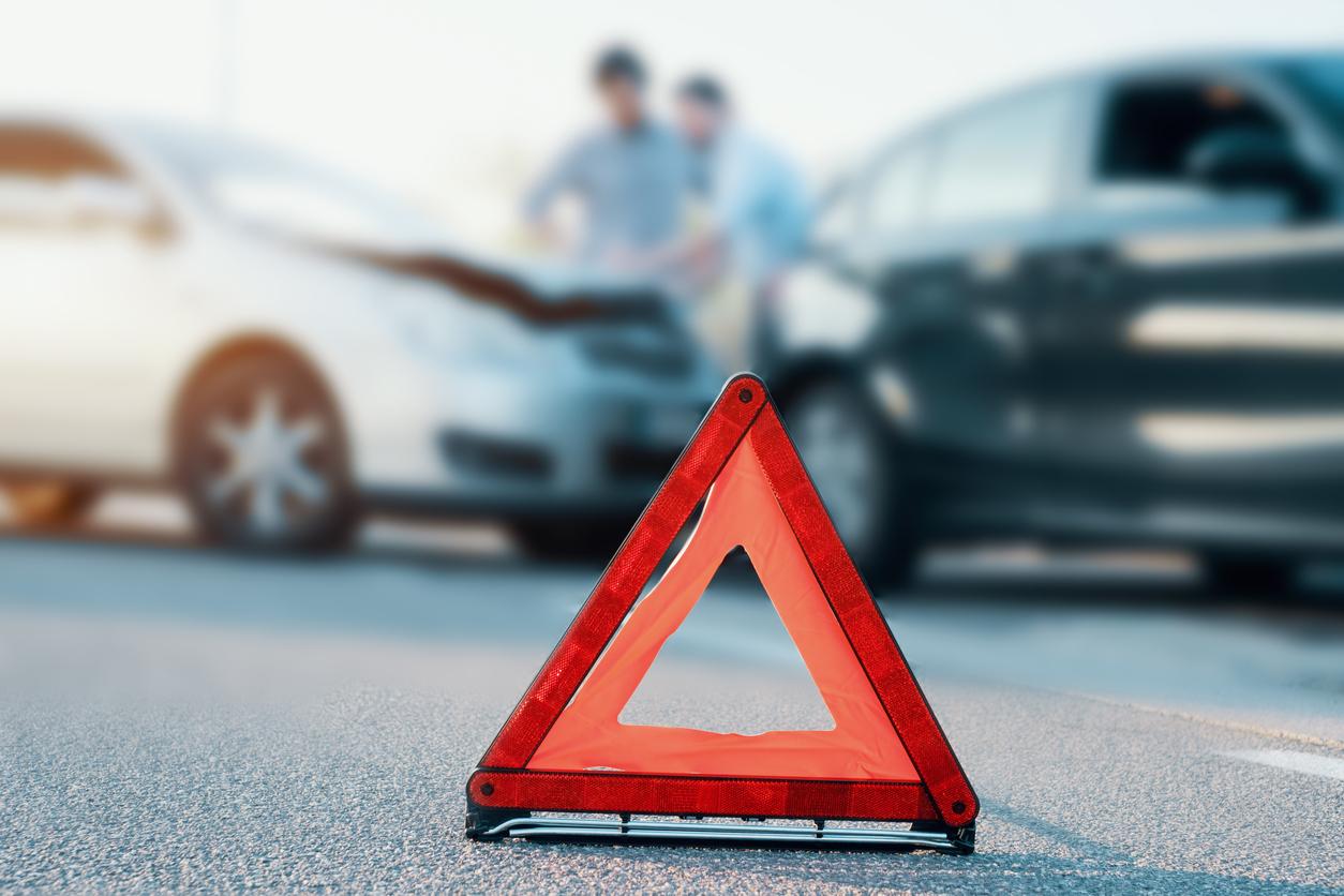 Ciclista di 30 anni ferito nello scontro con un’auto