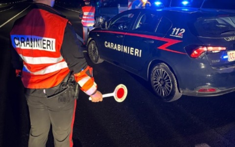 Tamponamento sulla A11 tra i caselli di Lucca: quattro feriti