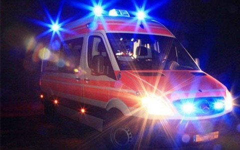 Malore in spiaggia, sessantenne trasportata in ospedale