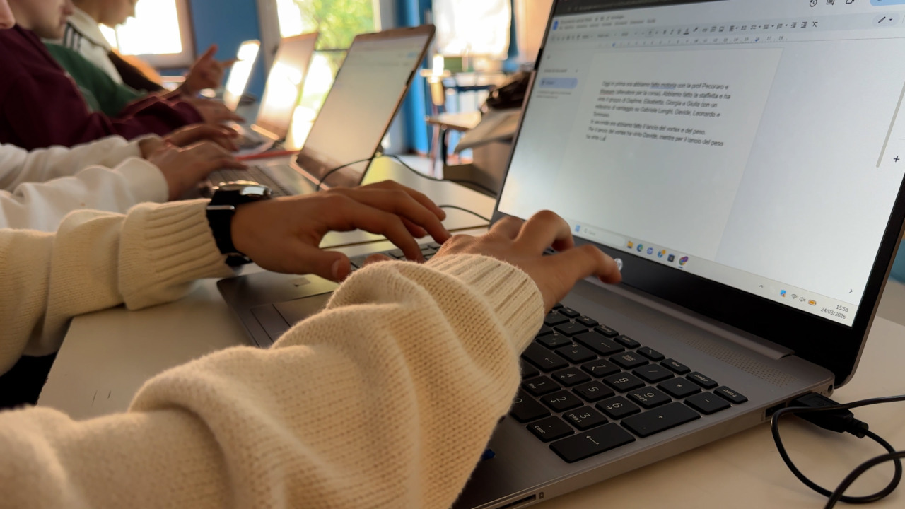 Workshop sulla sicurezza digitale per 35 ragazzi a Liverpool